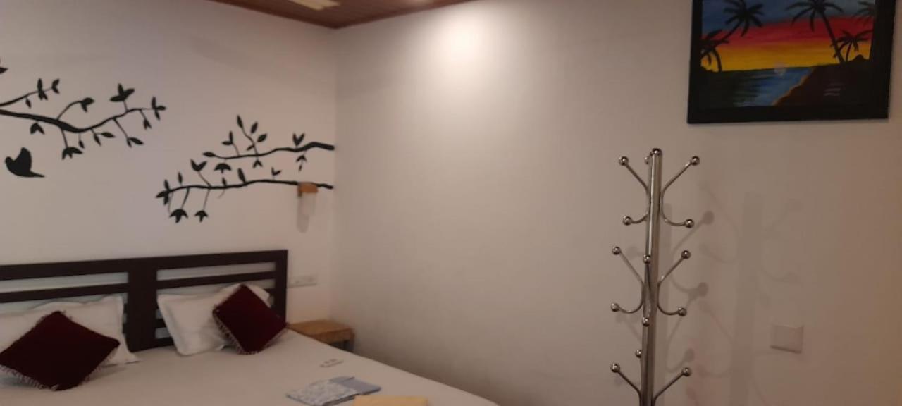 Marari Adonis Beach Villa Mararikulam Zewnętrze zdjęcie