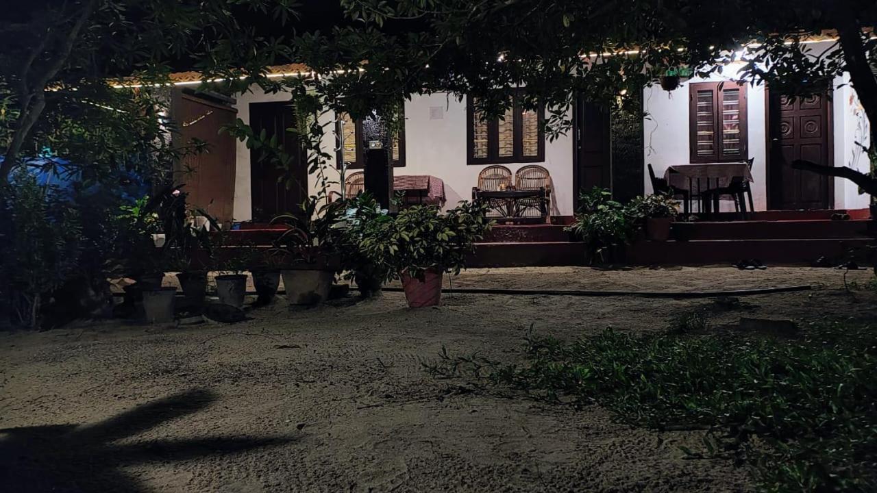 Marari Adonis Beach Villa Mararikulam Zewnętrze zdjęcie
