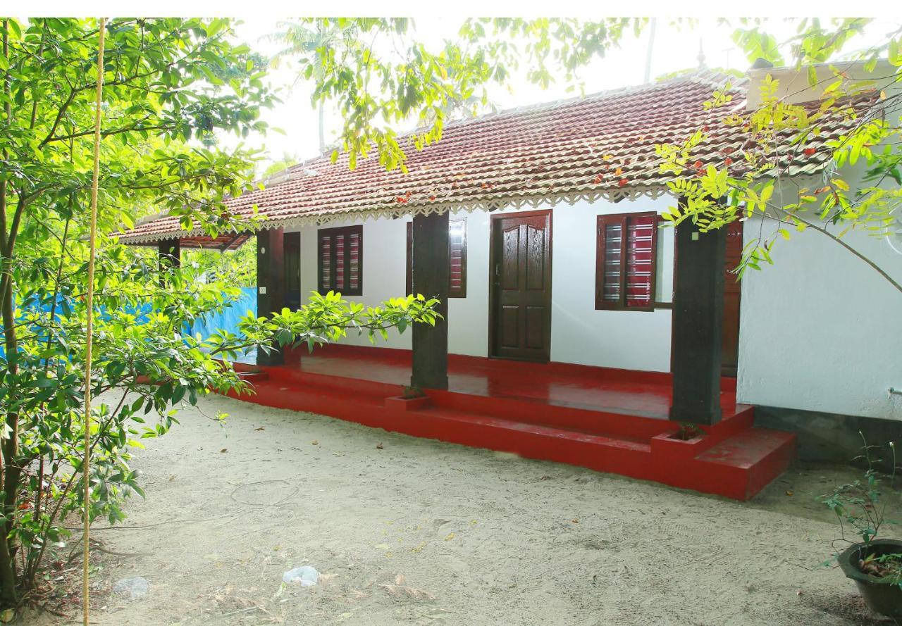Marari Adonis Beach Villa Mararikulam Zewnętrze zdjęcie