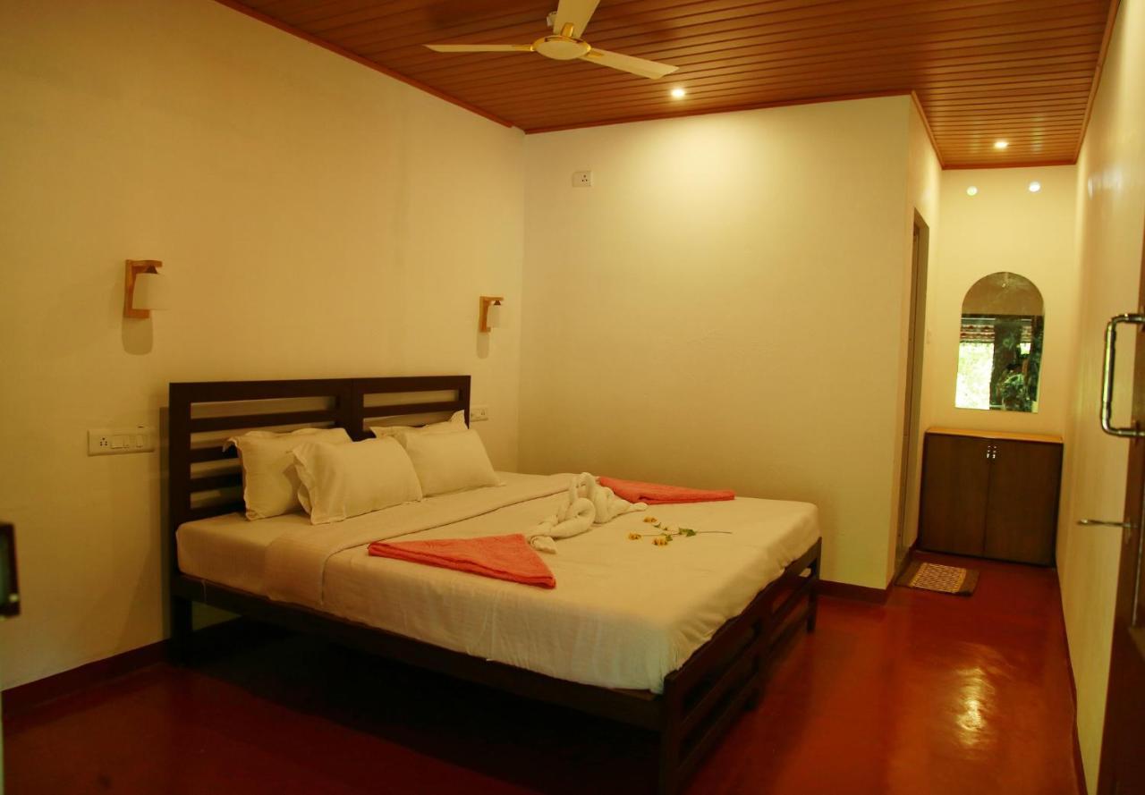 Marari Adonis Beach Villa Mararikulam Zewnętrze zdjęcie