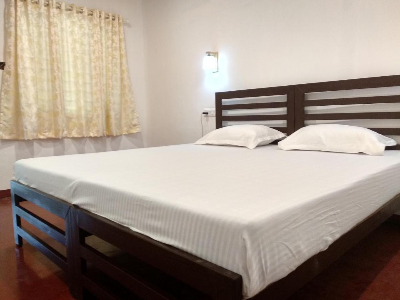 Marari Adonis Beach Villa Mararikulam Zewnętrze zdjęcie