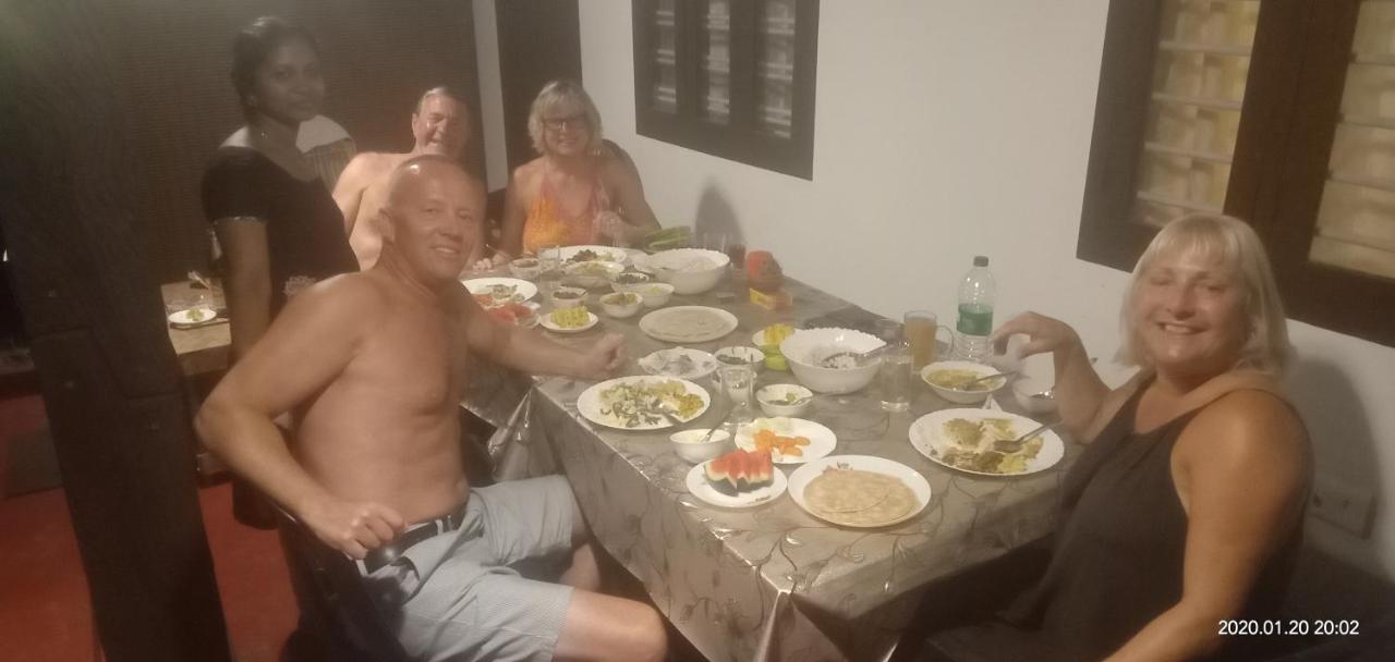 Marari Adonis Beach Villa Mararikulam Zewnętrze zdjęcie